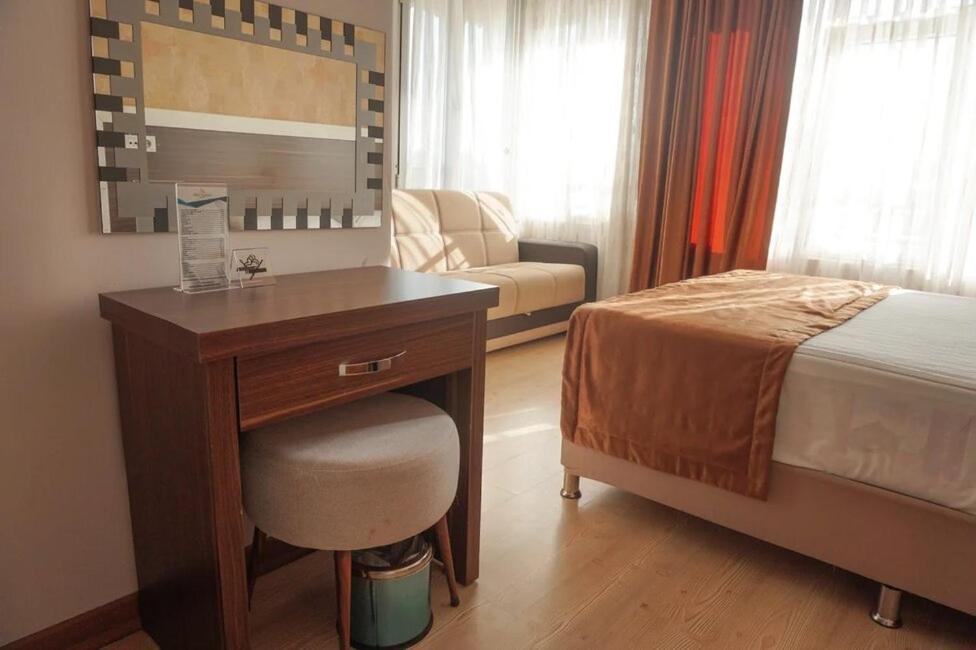 River Hotel มานาฟกัท ภายนอก รูปภาพ