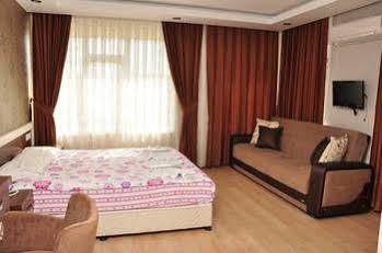 River Hotel มานาฟกัท ภายนอก รูปภาพ